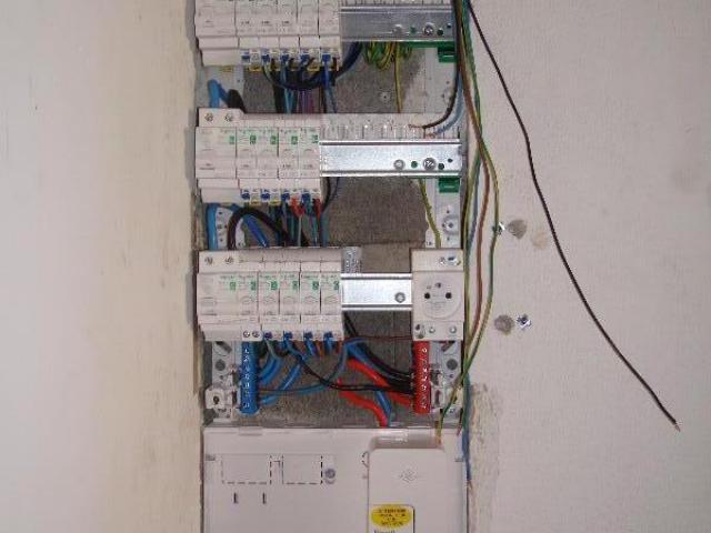 changement d'un tableau électrique 1 rangée pour un 3 rangées